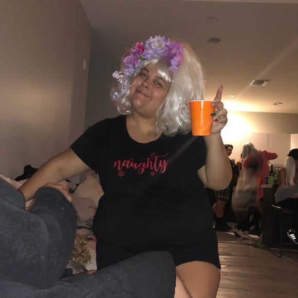 Meet your Posh Ambassador Virginia! - Picture 1 of 1